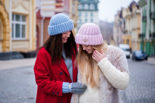 Модные шапки осень-зима 2023-2024: новинки сезона с фото - «Модные тенденции»