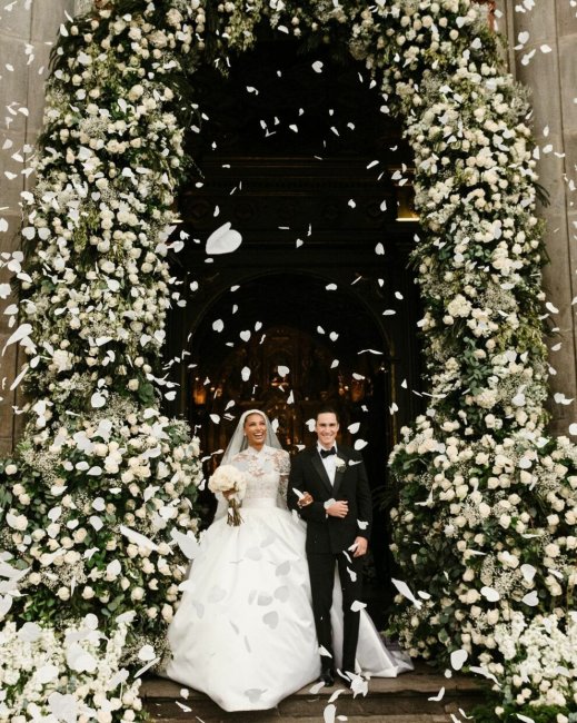 Модель Жасмин Тукс вышла замуж в роскошном платье Zuhair Murad - «Свадьба»