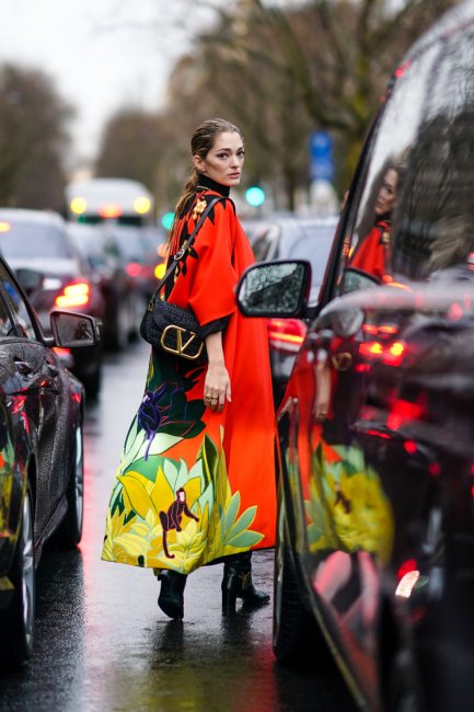 Streetstyle: как носить пальто с флористическим принтом этой осенью - «Уличный стиль»