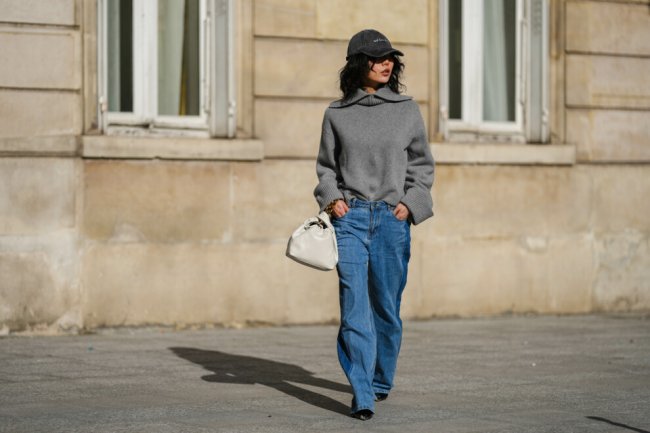 Streetstyle: з чим носити джинси з низькою посадкою цієї осені - «Уличный стиль»