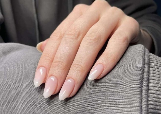 BB-маникюр: главный beauty-тренд от звезд, который покоряет естественностью - «Секреты красоты»