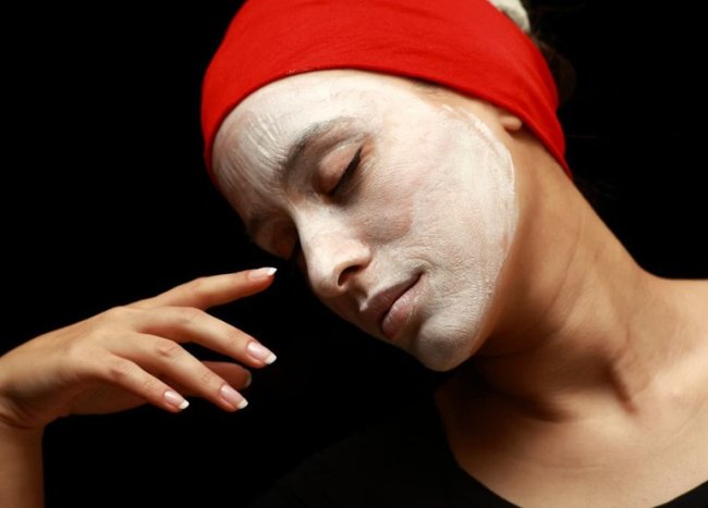 Антиэйдж без иллюзий: что стоит добавить в уход после 40 лет - «Секреты красоты»