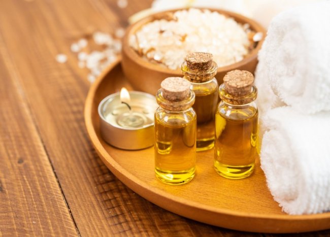 Магия натуральных масел: уходовые ритуалы, проверенные временем - «Секреты красоты»
