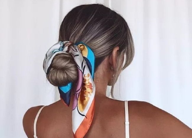 Топ‑5 простых эффектных причесок на 8 Марта - «Секреты красоты»